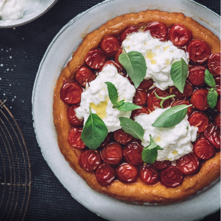 Tatin de tomates et stracciatella